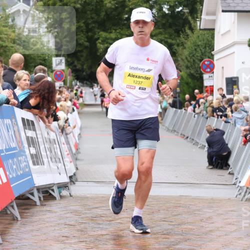 30.08.2026 - Blankeneser Heldenlauf Lena Gebhardt http://msf.ph/oto/10019433 30.08.2026 09:38:56 Ziel 1147, 1237, 1534 meine-sportfotos.de