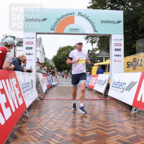 30.08.2026 - Blankeneser Heldenlauf Lena Gebhardt http://msf.ph/oto/10019435 30.08.2026 09:38:58 Ziel 1237 meine-sportfotos.de