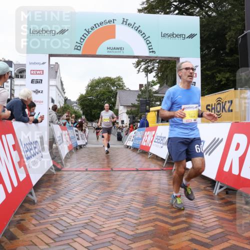 30.08.2026 - Blankeneser Heldenlauf Lena Gebhardt http://msf.ph/oto/10019484 30.08.2026 09:39:20 Ziel 1112, 1336, 1700, 1804, 3523 meine-sportfotos.de