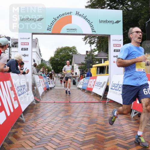 30.08.2026 - Blankeneser Heldenlauf Lena Gebhardt http://msf.ph/oto/10019487 30.08.2026 09:39:20 Ziel 1112, 1336, 1700, 1804, 3523 meine-sportfotos.de