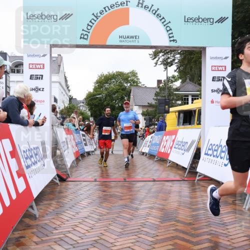 30.08.2026 - Blankeneser Heldenlauf Lena Gebhardt http://msf.ph/oto/10019513 30.08.2026 09:39:28 Ziel 1162, 1336, 1745, 1781, 3507, 3523, 3709 meine-sportfotos.de