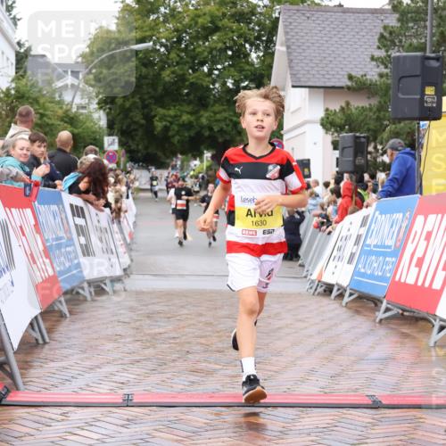 30.08.2026 - Blankeneser Heldenlauf Lena Gebhardt http://msf.ph/oto/10019556 30.08.2026 09:39:49 Ziel 1062, 1630 meine-sportfotos.de