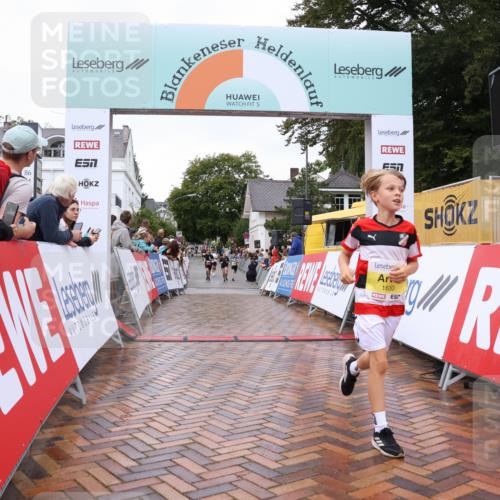 30.08.2026 - Blankeneser Heldenlauf Lena Gebhardt http://msf.ph/oto/10019566 30.08.2026 09:39:50 Ziel 1062, 1630 meine-sportfotos.de