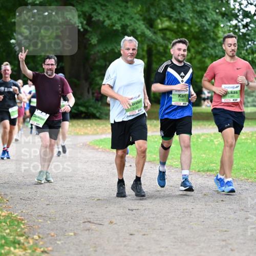 30.08.2026 - Blankeneser Heldenlauf Dr. Thomas Lammeyer http://msf.ph/oto/10019572 30.08.2026 10:09:58 Laufen 5499, 5182, 5783, 5385 meine-sportfotos.de