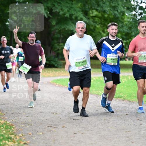 30.08.2026 - Blankeneser Heldenlauf Dr. Thomas Lammeyer http://msf.ph/oto/10019575 30.08.2026 10:09:58 Laufen 5499, 5182, 5783, 5385, 57 meine-sportfotos.de
