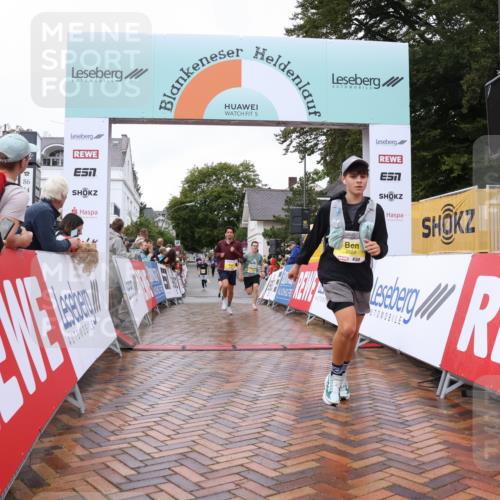 30.08.2026 - Blankeneser Heldenlauf Lena Gebhardt http://msf.ph/oto/10019603 30.08.2026 09:40:05 Ziel 1044, 1206, 1588, 1589, 1672, 3588, 3635 meine-sportfotos.de