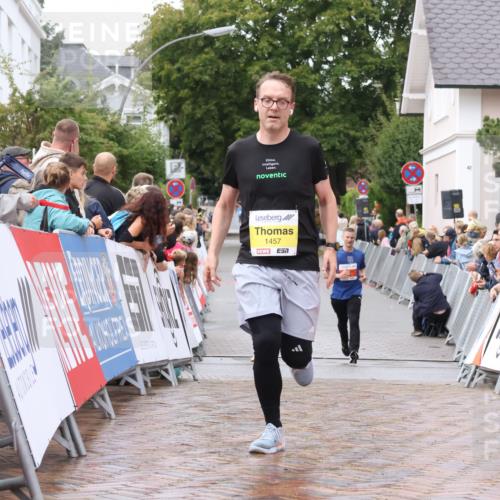 30.08.2026 - Blankeneser Heldenlauf Lena Gebhardt http://msf.ph/oto/10019631 30.08.2026 09:40:11 Ziel 1044, 1457, 1588, 1589, 1672 meine-sportfotos.de