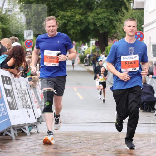 30.08.2026 - Blankeneser Heldenlauf Lena Gebhardt http://msf.ph/oto/10019640 30.08.2026 09:40:16 Ziel 1044, 1457, 3512, 3531 meine-sportfotos.de