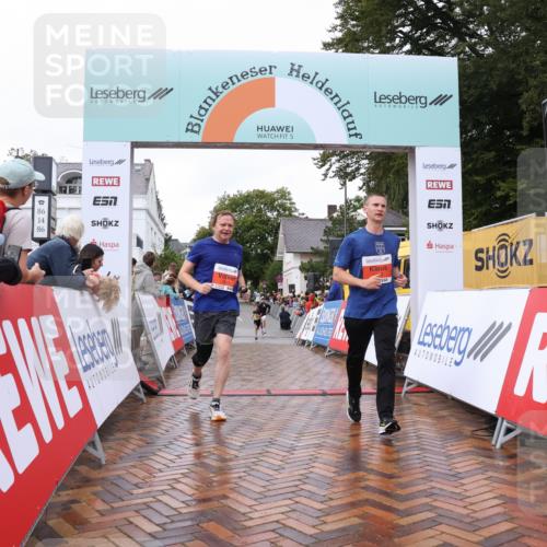 30.08.2026 - Blankeneser Heldenlauf Lena Gebhardt http://msf.ph/oto/10019644 30.08.2026 09:40:19 Ziel 1457, 1512, 3512, 3531 meine-sportfotos.de