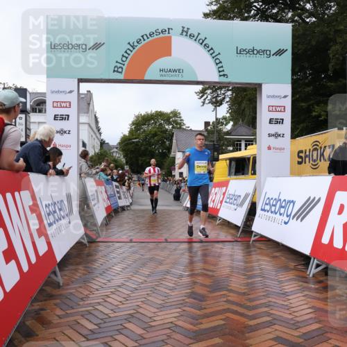 30.08.2026 - Blankeneser Heldenlauf Lena Gebhardt http://msf.ph/oto/10019688 30.08.2026 09:40:50 Ziel 1136, 1563 meine-sportfotos.de