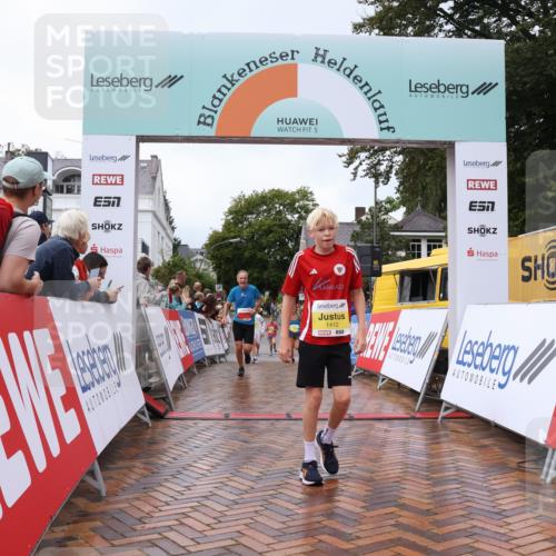 30.08.2026 - Blankeneser Heldenlauf Lena Gebhardt http://msf.ph/oto/10019717 30.08.2026 09:41:03 Ziel 1320, 1412, 1706, 1740, 3714 meine-sportfotos.de