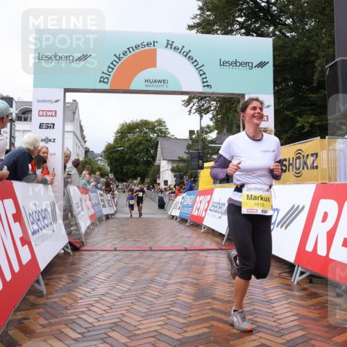 30.08.2026 - Blankeneser Heldenlauf Lena Gebhardt http://msf.ph/oto/10019745 30.08.2026 09:41:10 Ziel 1320, 1618, 1706, 1740, 3714 meine-sportfotos.de