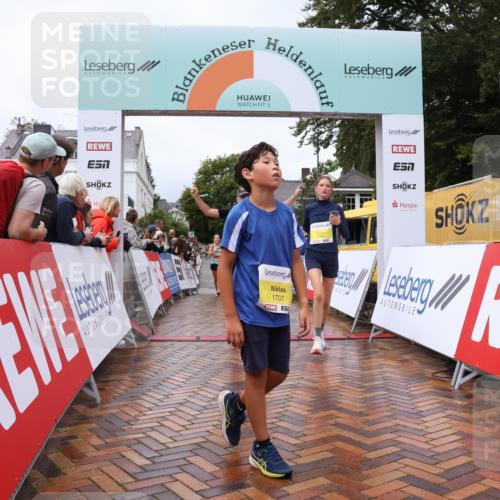 30.08.2026 - Blankeneser Heldenlauf Lena Gebhardt http://msf.ph/oto/10019760 30.08.2026 09:41:19 Ziel 1629, 1702, 1705, 1707, 1784, 3552, 3615, 3715 meine-sportfotos.de