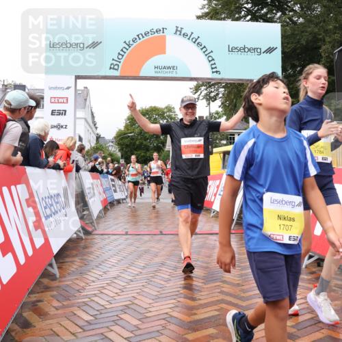 30.08.2026 - Blankeneser Heldenlauf Lena Gebhardt http://msf.ph/oto/10019763 30.08.2026 09:41:20 Ziel 1629, 1666, 1702, 1705, 1707, 1784, 3552, 3615, 3715 meine-sportfotos.de