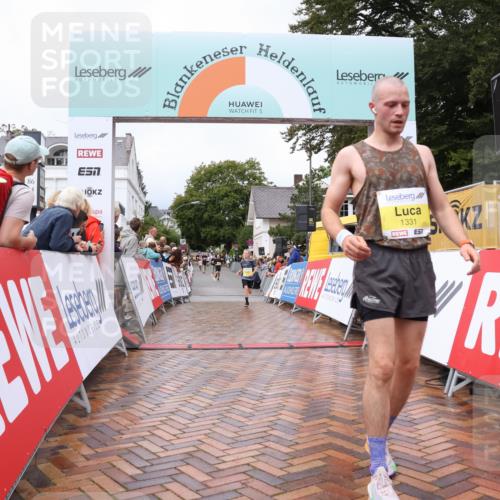 30.08.2026 - Blankeneser Heldenlauf Lena Gebhardt http://msf.ph/oto/10019838 30.08.2026 09:41:41 Ziel 1105, 1331, 1421, 1531, 1604 meine-sportfotos.de
