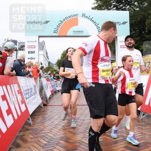 30.08.2026 - Blankeneser Heldenlauf Lena Gebhardt http://msf.ph/oto/10019899 30.08.2026 09:42:01 Ziel 1002, 1003, 1016, 1036, 1048, 1312, 1564, 1567, 1699, 1716, 1769, 3505, 3678, 3680, 3736 meine-sportfotos.de