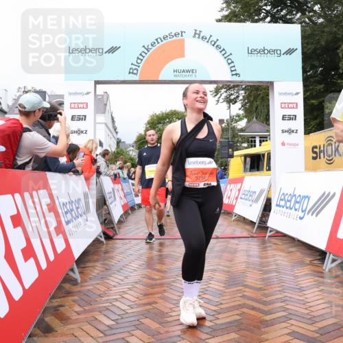 30.08.2026 - Blankeneser Heldenlauf Lena Gebhardt http://msf.ph/oto/10019913 30.08.2026 09:42:06 Ziel 1002, 1003, 1036, 1048, 1063, 1564, 1567, 1716, 1769, 3700, 3736 meine-sportfotos.de