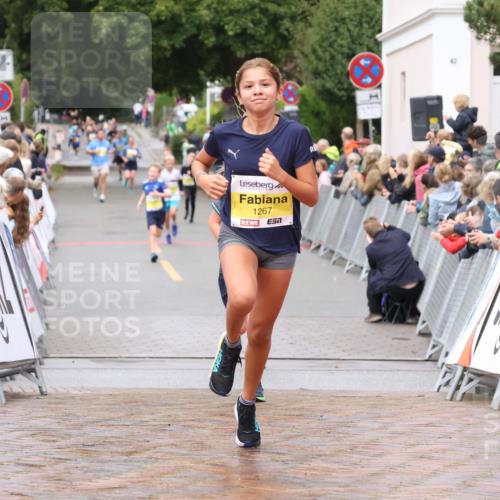 30.08.2026 - Blankeneser Heldenlauf Lena Gebhardt http://msf.ph/oto/10019933 30.08.2026 09:42:14 Ziel 1063, 1197, 1267, 3700 meine-sportfotos.de