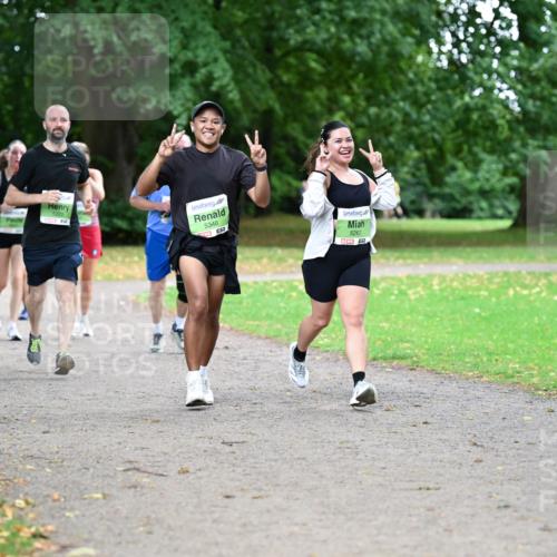 30.08.2026 - Blankeneser Heldenlauf Dr. Thomas Lammeyer http://msf.ph/oto/10019976 30.08.2026 10:10:39 Laufen 5222, 5346, 5267 meine-sportfotos.de