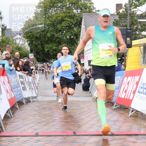 30.08.2026 - Blankeneser Heldenlauf Lena Gebhardt http://msf.ph/oto/10020011 30.08.2026 09:42:34 Ziel 1405, 1546, 1715, 1743, 1752 meine-sportfotos.de