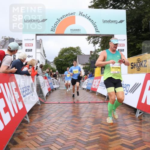 30.08.2026 - Blankeneser Heldenlauf Lena Gebhardt http://msf.ph/oto/10020017 30.08.2026 09:42:35 Ziel 1405, 1546, 1715, 1743, 1752 meine-sportfotos.de