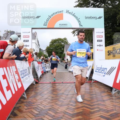 30.08.2026 - Blankeneser Heldenlauf Lena Gebhardt http://msf.ph/oto/10020036 30.08.2026 09:42:39 Ziel 1405, 1546, 1715, 1743 meine-sportfotos.de