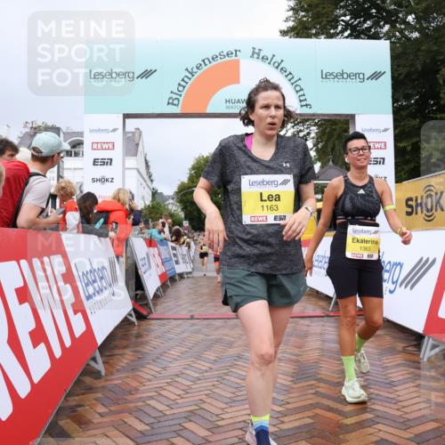 30.08.2026 - Blankeneser Heldenlauf Lena Gebhardt http://msf.ph/oto/10020135 30.08.2026 09:43:08 Ziel 1025, 1027, 1041, 1155, 1163, 1363, 1488, 1770, 1771, 1772, 1777 meine-sportfotos.de