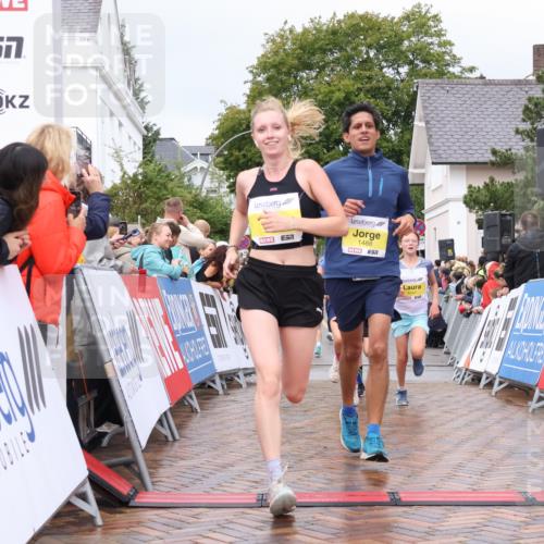 30.08.2026 - Blankeneser Heldenlauf Lena Gebhardt http://msf.ph/oto/10020145 30.08.2026 09:43:12 Ziel 1025, 1041, 1047, 1163, 1363, 1488, 1623, 1663, 1718, 1777 meine-sportfotos.de