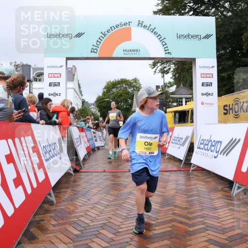 30.08.2026 - Blankeneser Heldenlauf Lena Gebhardt http://msf.ph/oto/10020169 30.08.2026 09:43:18 Ziel 1047, 1129, 1209, 1210, 1425, 1488, 1623, 1663, 1718, 1777 meine-sportfotos.de