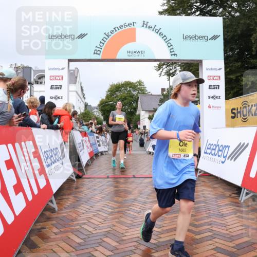 30.08.2026 - Blankeneser Heldenlauf Lena Gebhardt http://msf.ph/oto/10020171 30.08.2026 09:43:18 Ziel 1047, 1129, 1209, 1210, 1425, 1488, 1623, 1663, 1718, 1777 meine-sportfotos.de