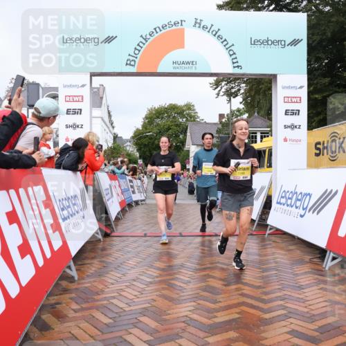30.08.2026 - Blankeneser Heldenlauf Lena Gebhardt http://msf.ph/oto/10020247 30.08.2026 09:43:43 Ziel 1174, 1188, 1360, 1361, 1526, 1661, 1691, 1774 meine-sportfotos.de