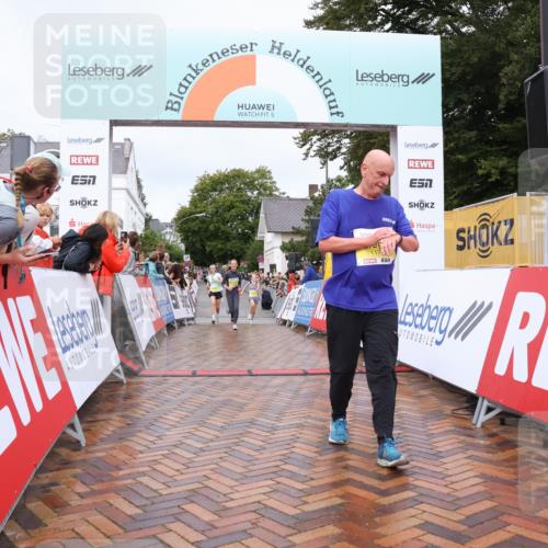 30.08.2026 - Blankeneser Heldenlauf Lena Gebhardt http://msf.ph/oto/10020269 30.08.2026 09:43:50 Ziel 1174, 1184, 1461, 1526, 1691, 1738, 1774 meine-sportfotos.de