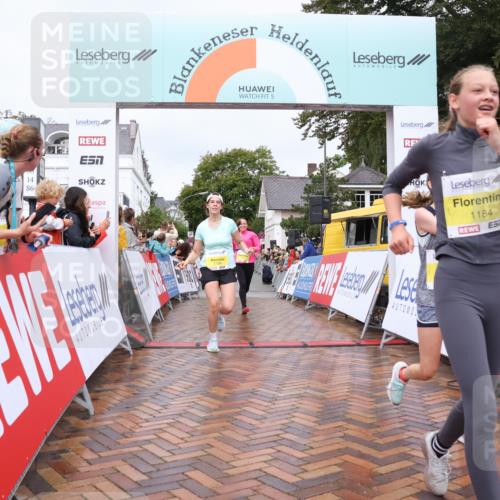 30.08.2026 - Blankeneser Heldenlauf Lena Gebhardt http://msf.ph/oto/10020282 30.08.2026 09:43:54 Ziel 1061, 1174, 1184, 1381, 1461, 1691, 1738 meine-sportfotos.de