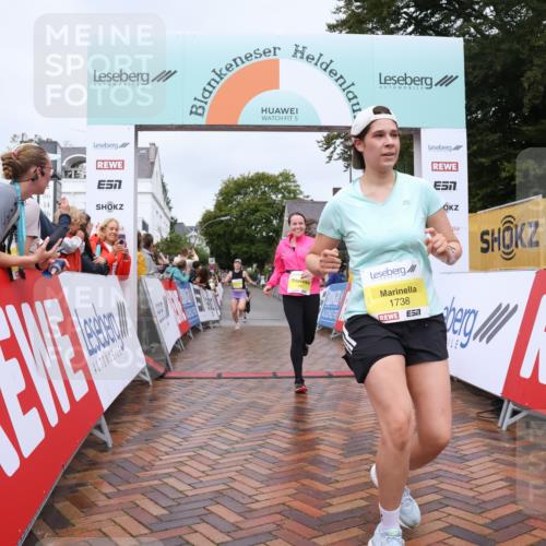 30.08.2026 - Blankeneser Heldenlauf Lena Gebhardt http://msf.ph/oto/10020289 30.08.2026 09:43:56 Ziel 1061, 1184, 1381, 1397, 1461, 1738 meine-sportfotos.de