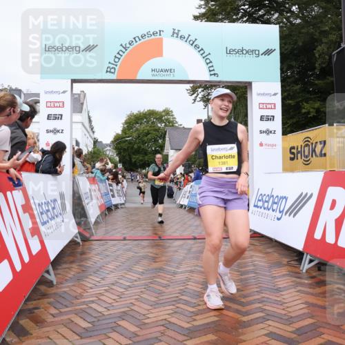 30.08.2026 - Blankeneser Heldenlauf Lena Gebhardt http://msf.ph/oto/10020304 30.08.2026 09:44:00 Ziel 1061, 1184, 1381, 1397, 1461, 1513, 1738 meine-sportfotos.de