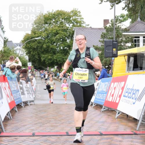 30.08.2026 - Blankeneser Heldenlauf Lena Gebhardt http://msf.ph/oto/10020309 30.08.2026 09:44:01 Ziel 1061, 1381, 1397, 1513, 1738 meine-sportfotos.de