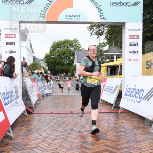 30.08.2026 - Blankeneser Heldenlauf Lena Gebhardt http://msf.ph/oto/10020311 30.08.2026 09:44:01 Ziel 1061, 1381, 1397, 1513, 1738 meine-sportfotos.de