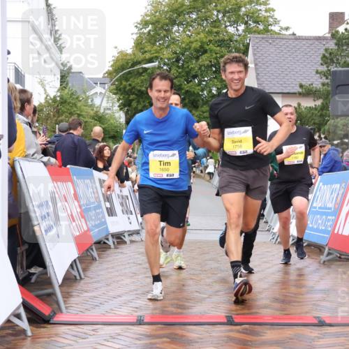 30.08.2026 - Blankeneser Heldenlauf Lena Gebhardt http://msf.ph/oto/10020363 30.08.2026 09:44:18 Ziel 1095, 1096, 1182, 1202, 1491, 1650, 1756 meine-sportfotos.de