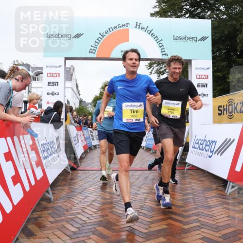 30.08.2026 - Blankeneser Heldenlauf Lena Gebhardt http://msf.ph/oto/10020373 30.08.2026 09:44:19 Ziel 1095, 1096, 1182, 1304, 1491, 1650, 1756 meine-sportfotos.de