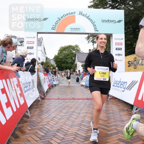 30.08.2026 - Blankeneser Heldenlauf Lena Gebhardt http://msf.ph/oto/10020452 30.08.2026 09:44:38 Ziel 1216, 1475, 1497, 1625, 3659, 3660 meine-sportfotos.de