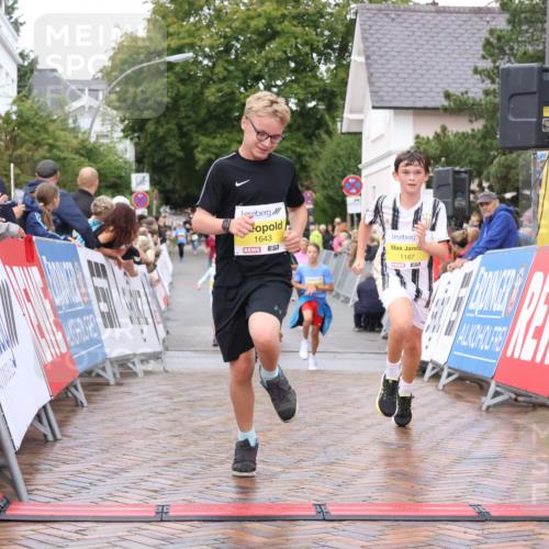 30.08.2026 - Blankeneser Heldenlauf Lena Gebhardt http://msf.ph/oto/10020485 30.08.2026 09:44:50 Ziel 1038, 1187, 1319, 1643, 1759 meine-sportfotos.de