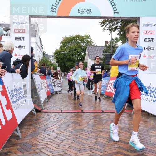 30.08.2026 - Blankeneser Heldenlauf Lena Gebhardt http://msf.ph/oto/10020505 30.08.2026 09:44:55 Ziel 1109, 1131, 1139, 1187, 1319, 1414, 1478, 1581, 1643, 1806, 1807 meine-sportfotos.de