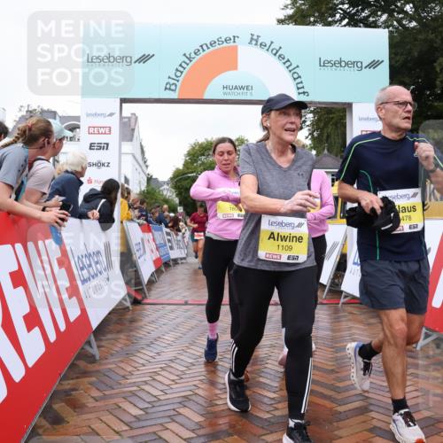 30.08.2026 - Blankeneser Heldenlauf Lena Gebhardt http://msf.ph/oto/10020524 30.08.2026 09:44:59 Ziel 1026, 1109, 1131, 1139, 1319, 1414, 1478, 1581, 1806, 1807, 3539, 3701 meine-sportfotos.de