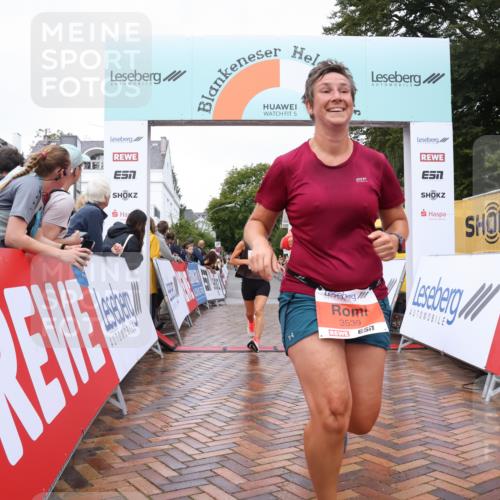 30.08.2026 - Blankeneser Heldenlauf Lena Gebhardt http://msf.ph/oto/10020538 30.08.2026 09:45:03 Ziel 1026, 1109, 1131, 1139, 1414, 1478, 1581, 1806, 1807, 3539, 3701 meine-sportfotos.de