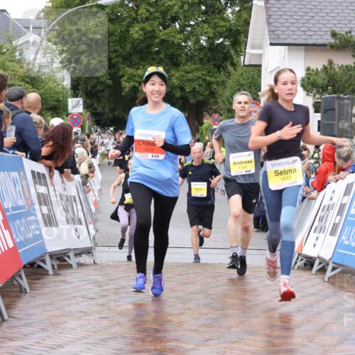 30.08.2026 - Blankeneser Heldenlauf Lena Gebhardt http://msf.ph/oto/10020554 30.08.2026 09:45:09 Ziel 1026, 1125, 1648, 1686, 1717, 3539, 3545, 3701 meine-sportfotos.de