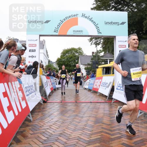 30.08.2026 - Blankeneser Heldenlauf Lena Gebhardt http://msf.ph/oto/10020572 30.08.2026 09:45:13 Ziel 1125, 1152, 1648, 1686, 1717, 3545 meine-sportfotos.de