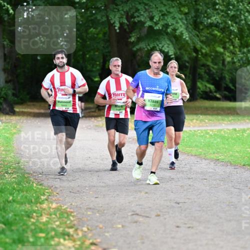 30.08.2026 - Blankeneser Heldenlauf Dr. Thomas Lammeyer http://msf.ph/oto/10020587 30.08.2026 10:11:42 Laufen 5649, 5715 meine-sportfotos.de