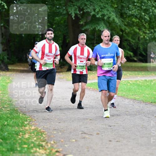 30.08.2026 - Blankeneser Heldenlauf Dr. Thomas Lammeyer http://msf.ph/oto/10020592 30.08.2026 10:11:43 Laufen 5649, 5666, 5715 meine-sportfotos.de