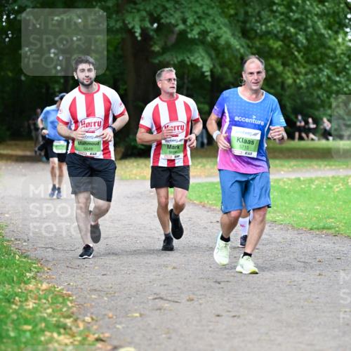 30.08.2026 - Blankeneser Heldenlauf Dr. Thomas Lammeyer http://msf.ph/oto/10020597 30.08.2026 10:11:43 Laufen 5649, 5715, 5666 meine-sportfotos.de