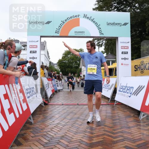 30.08.2026 - Blankeneser Heldenlauf Lena Gebhardt http://msf.ph/oto/10020600 30.08.2026 09:45:21 Ziel 1152, 1462, 1686, 1717, 3625 meine-sportfotos.de